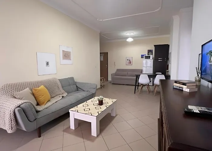 Mikael Sea View 公寓 *